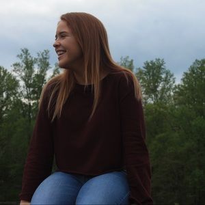 Meet your Posher, Lauren